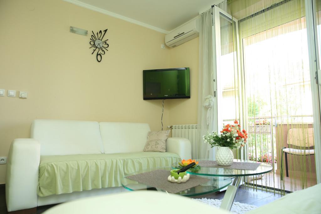 Apartments Lukic Vrnjačka Banja Buitenkant foto